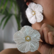 Polimer Kil Sedefli Beyaz Hibiscus Çiçek Küpe Polimer Kil Sedefli Beyaz Hibiscus Çiçek Küpe