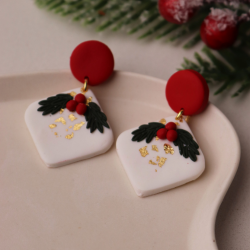 Kadın Tasarım Polimer Kil Noel Yeni Yıl Kokinalı Kırmızı Beyaz Basic Küpe