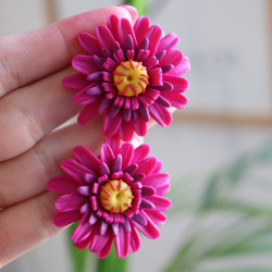 Polimer Kil Küçük Boy Pembe Gerbera Çiçek Küpe